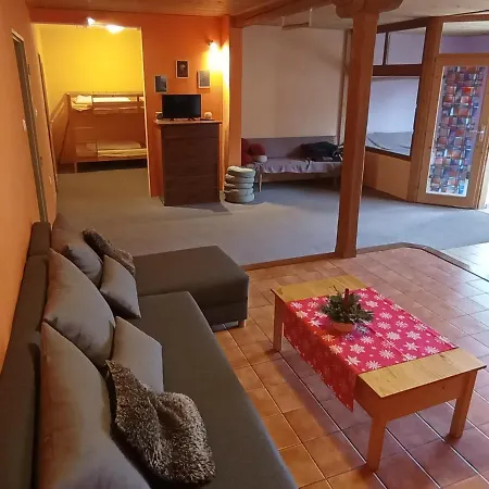 Bydlinska Zahradka Tesikov Lodge Šternberk