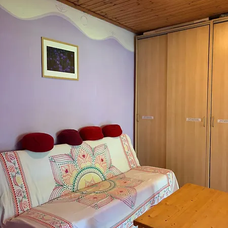 山林小屋 Bylinkove Udoli Šternberk